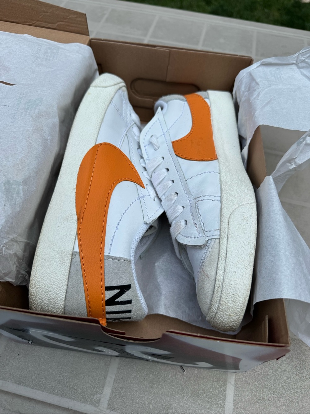Nike Blazer Low ’77 Jumbo – White / Alpha Orange